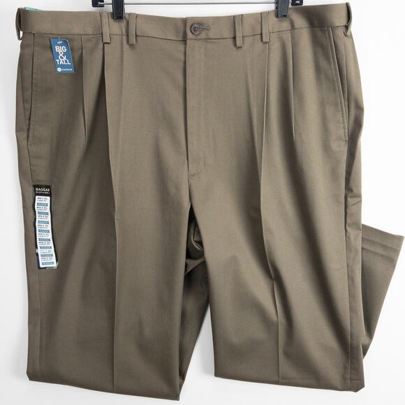Haggar Pleated No Iron Khaki Pants Men’s 46x30 Classic Fit Toast Lightweight - Picture 1 of 12